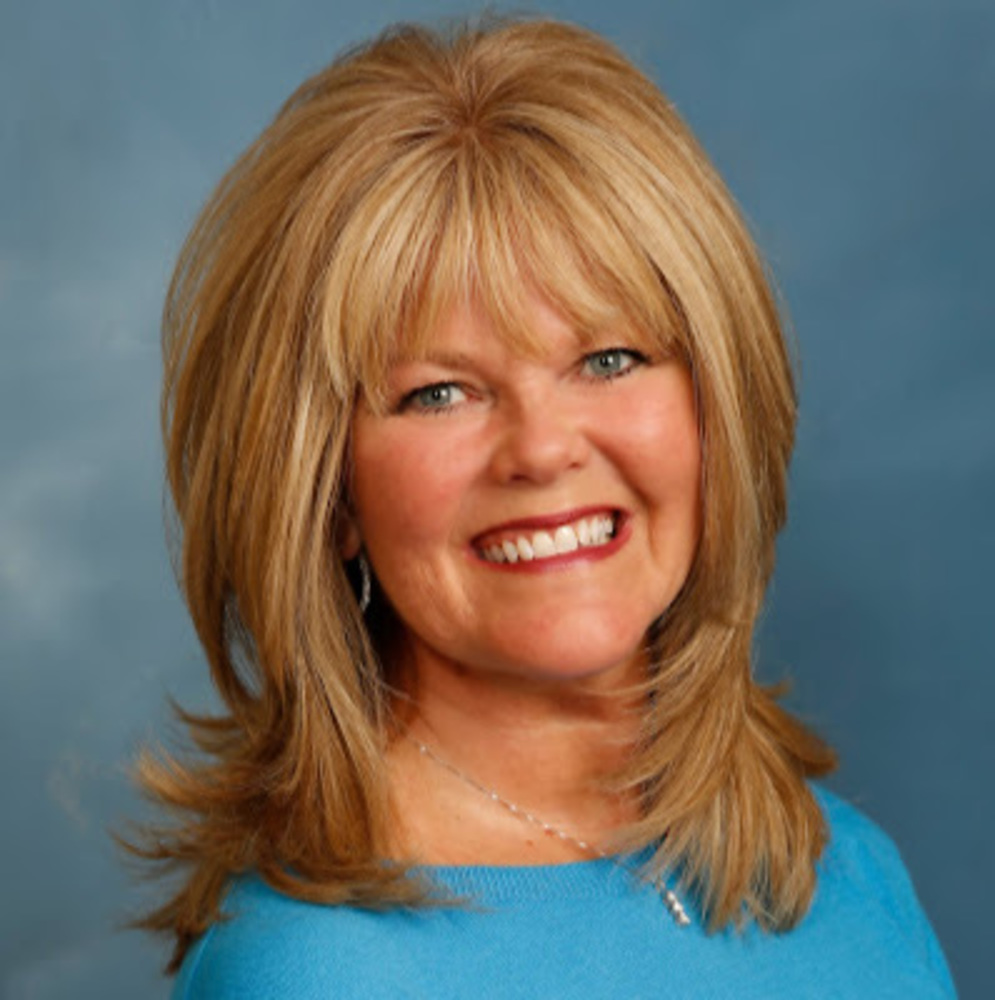 Meet your Posher, Debra